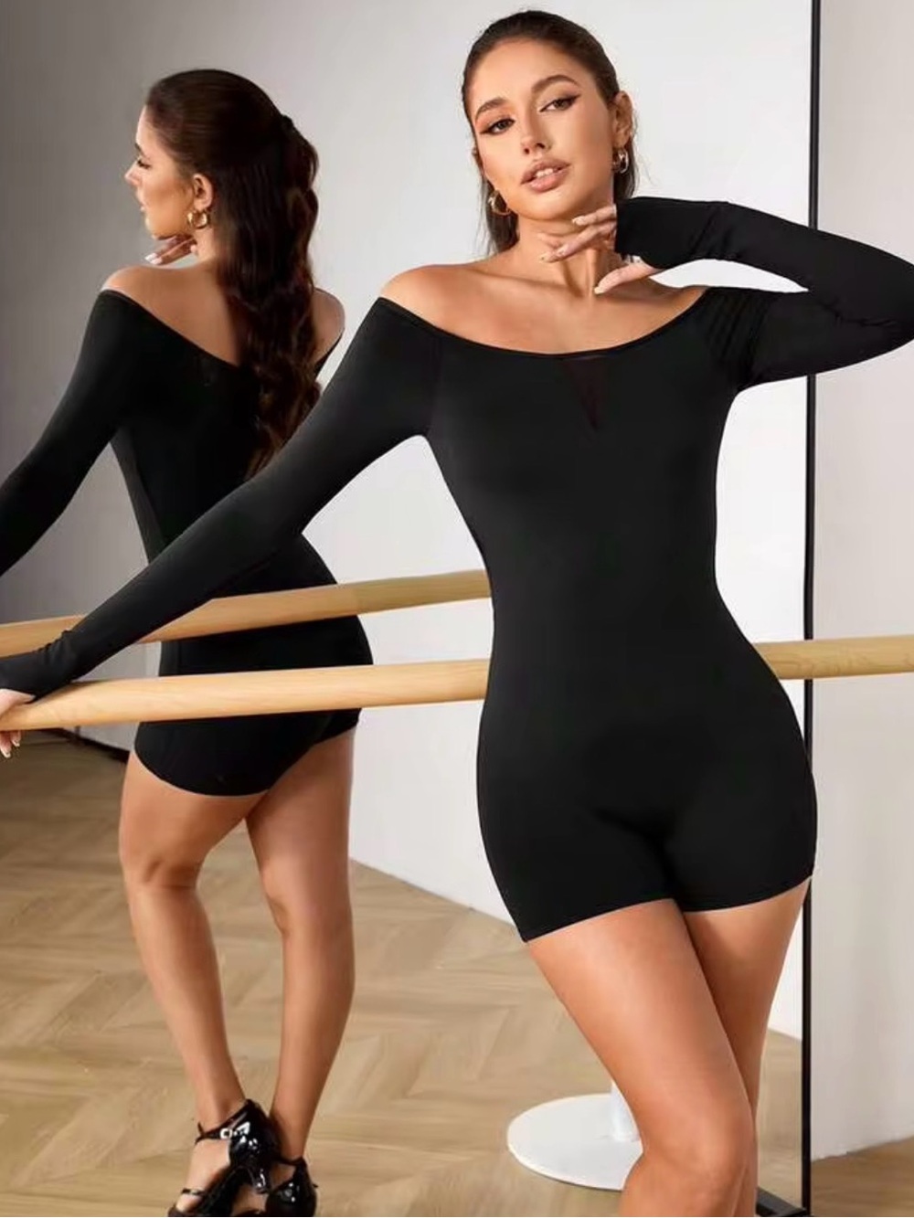 Black Women's square neck long sleeved romper nwot